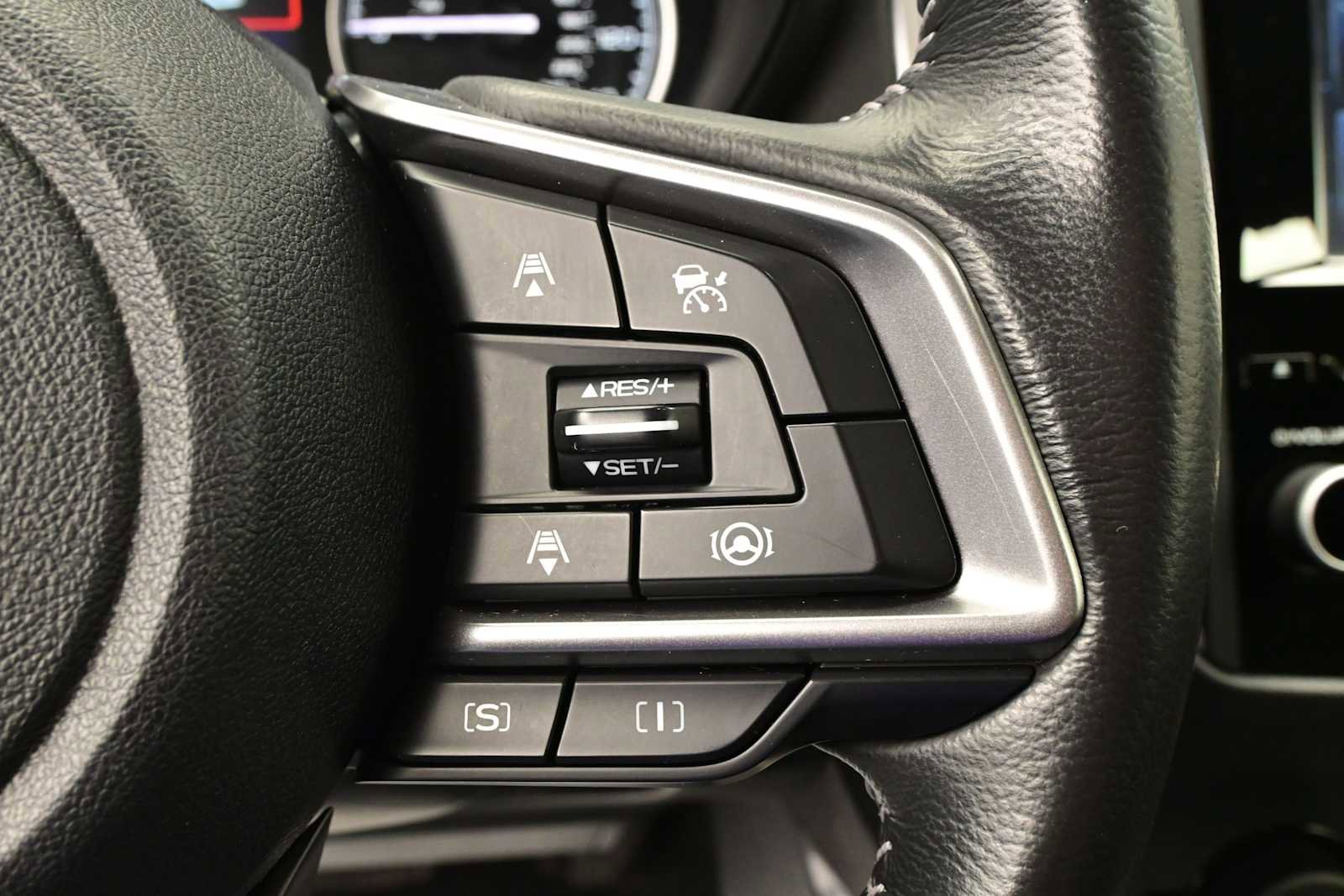 Certified 2022 Subaru Forester Premium AWD/4WD image 14