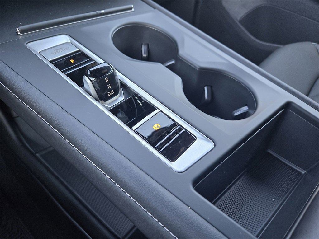 New 2026 Volkswagen Atlas Cross Sport SE image 17