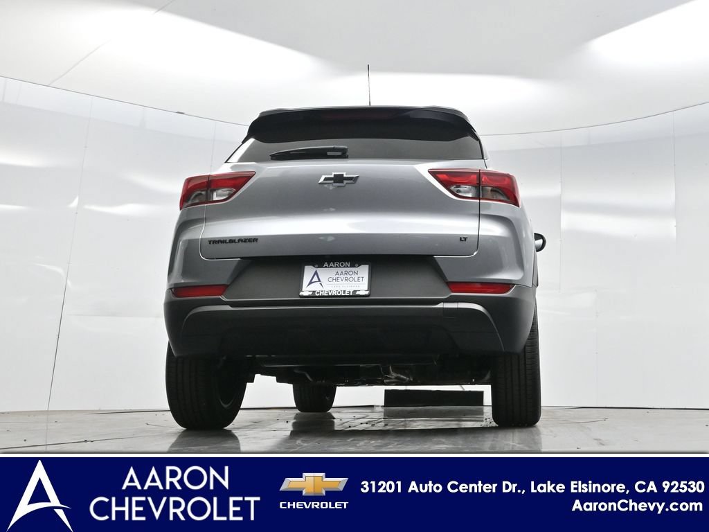 New 2026 Chevrolet TrailBlazer LT w/ Midnight Edition FWD image 62