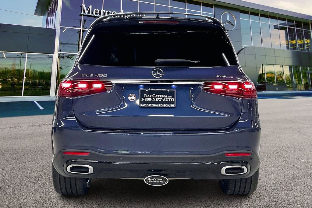 New 2025 Mercedes-Benz GLS 450 4MATIC image 4