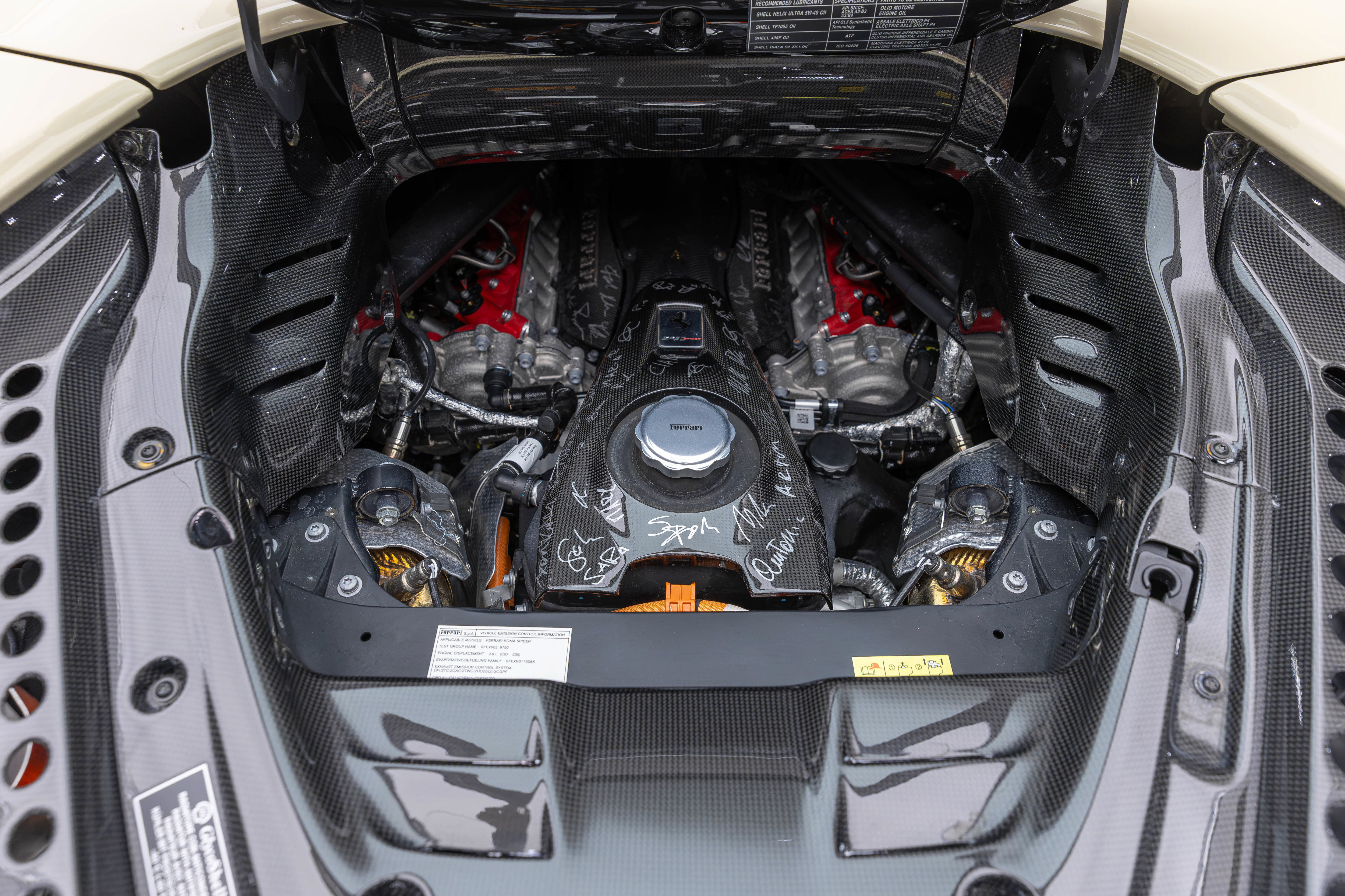 Used 2025 Ferrari SF90 Spider AWD/4WD image 50