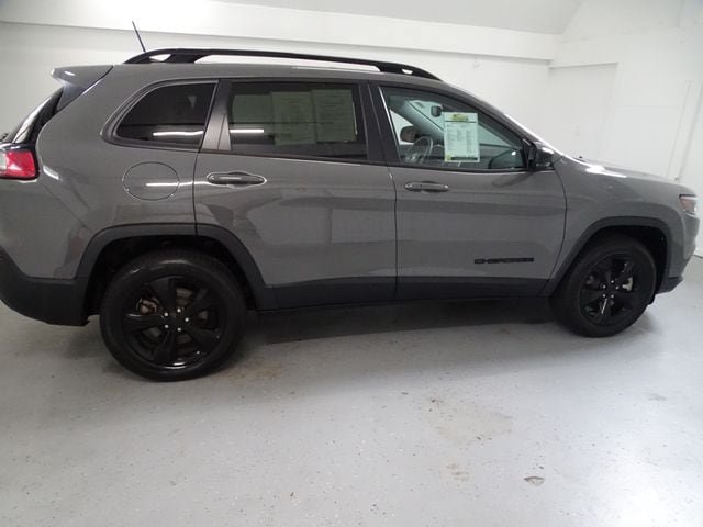 Certified 2023 Jeep Cherokee Altitude Lux w/ Lux Elite Package AWD/4WD image 25