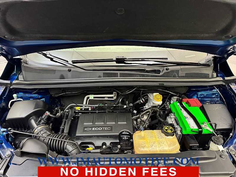 Used 2019 Chevrolet Trax LT w/ LT Convenience Package image 10