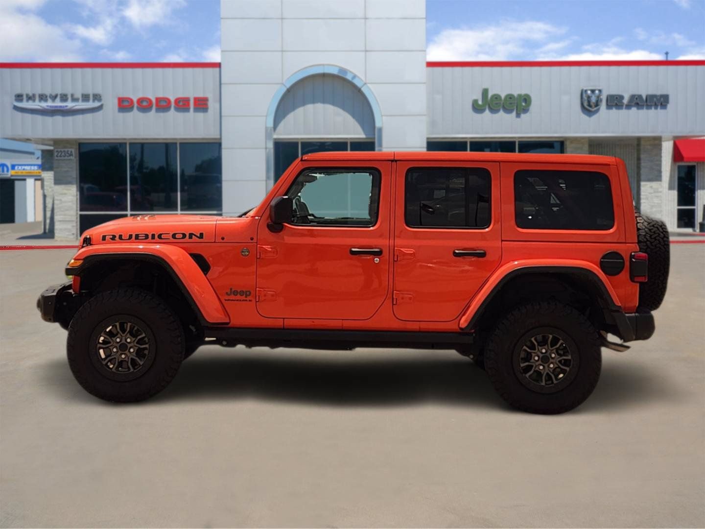 Used 2023 Jeep Wrangler Unlimited Rubicon 392 w/ Trailer Tow Package AWD/4WD image 3