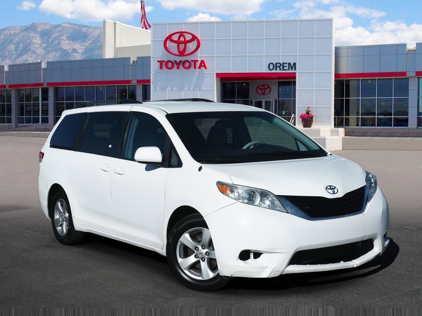 Used 2011 Toyota Sienna LE