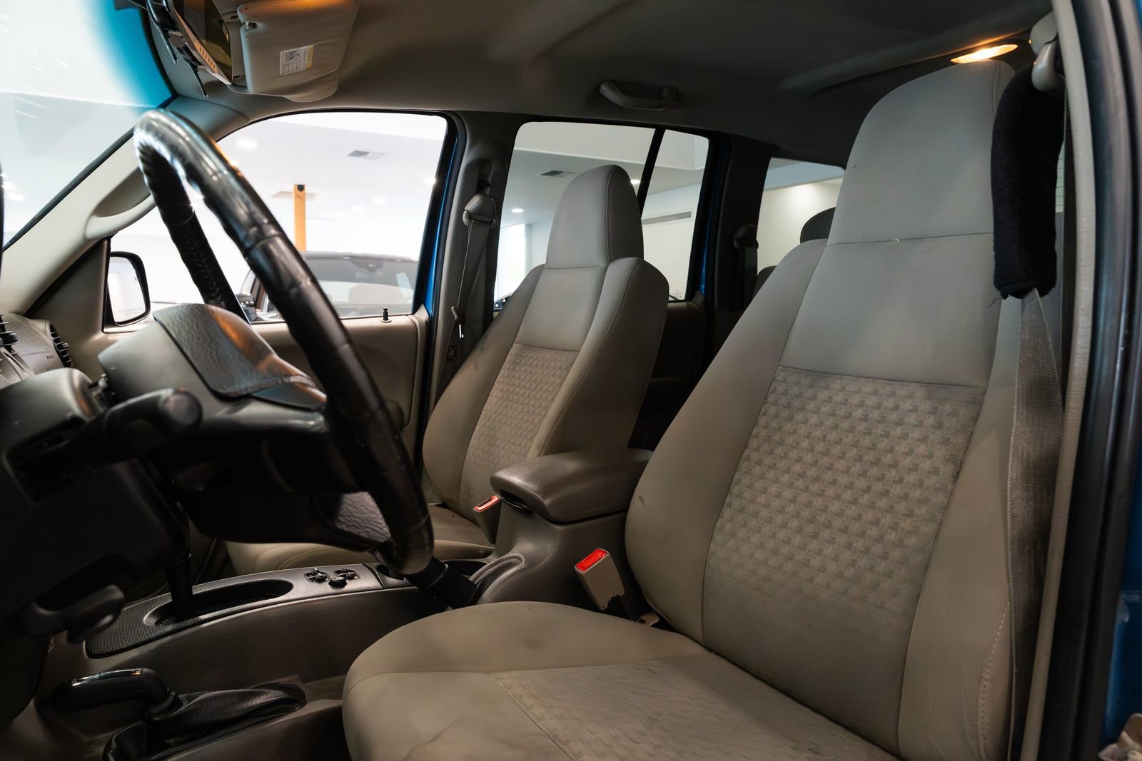 Used 2006 Jeep Liberty Sport AWD/4WD image 7