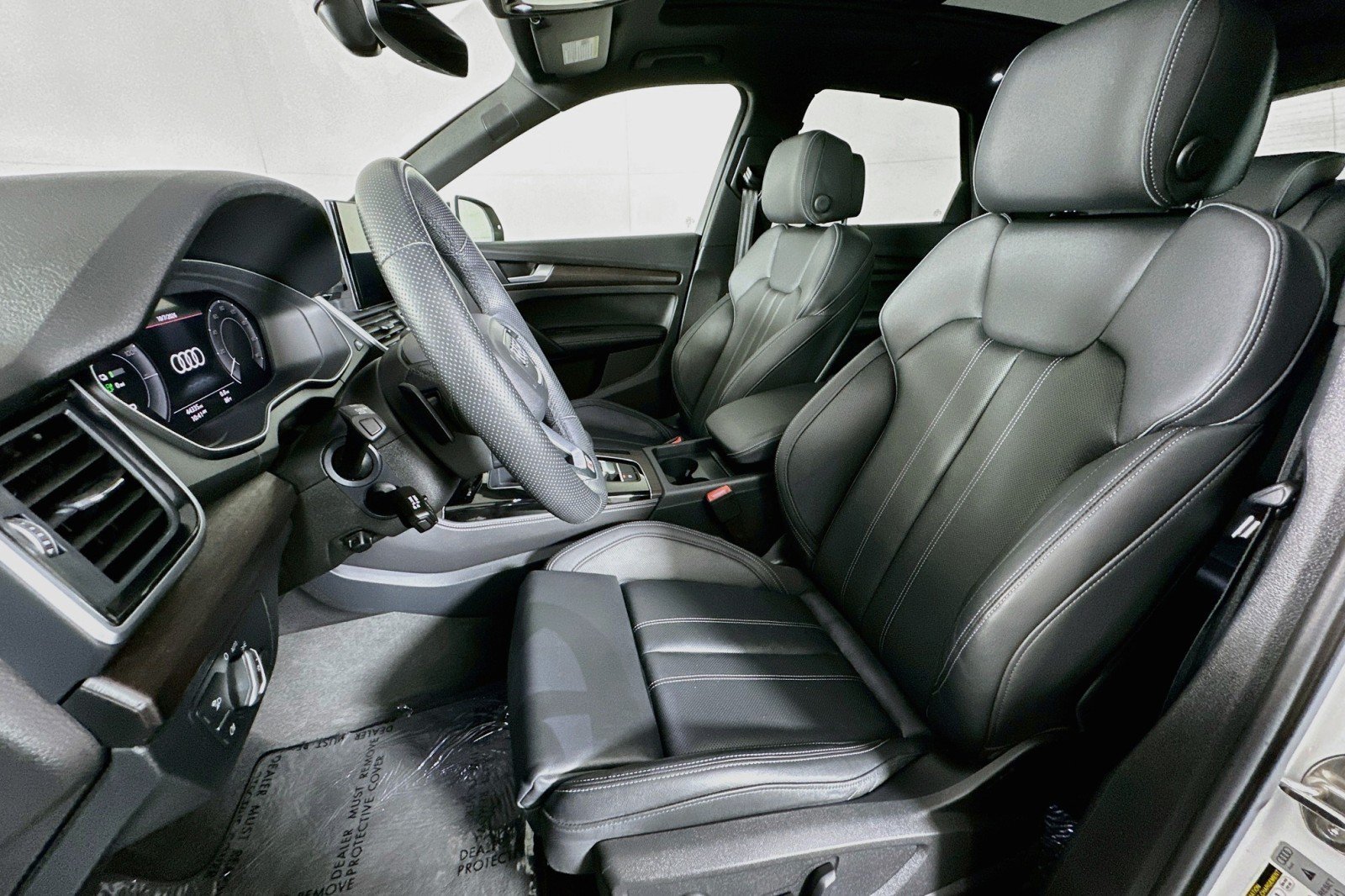 Used 2024 Audi Q5 e Premium Plus AWD/4WD image 18