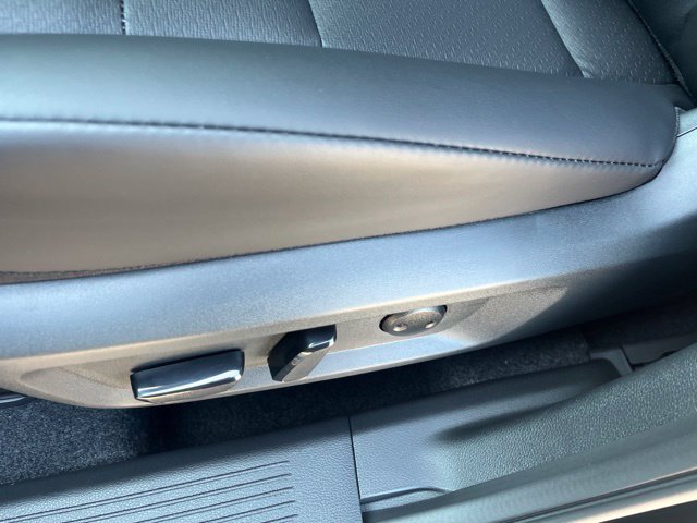New 2026 Nissan Rogue Dark Armor FWD image 9