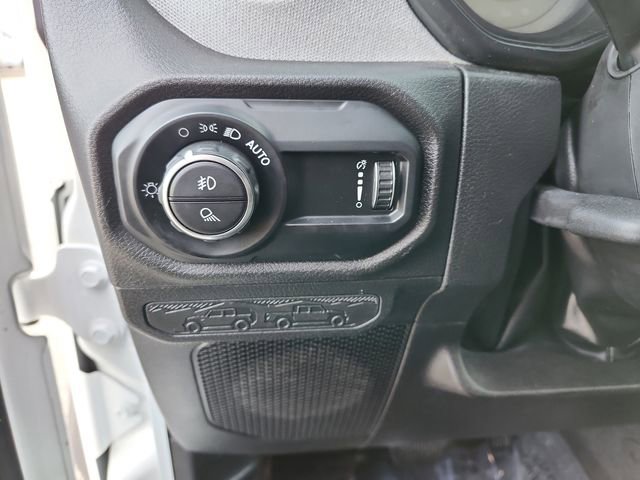 Used 2025 Jeep Gladiator Sport image 14