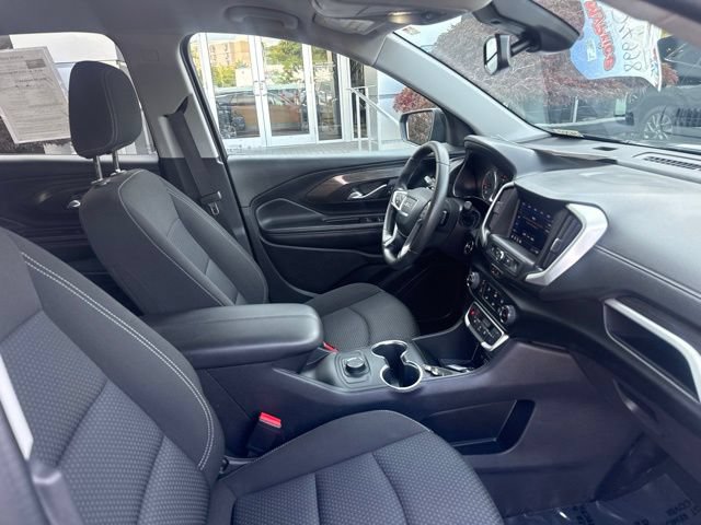 Used 2024 GMC Terrain SLE AWD/4WD image 25