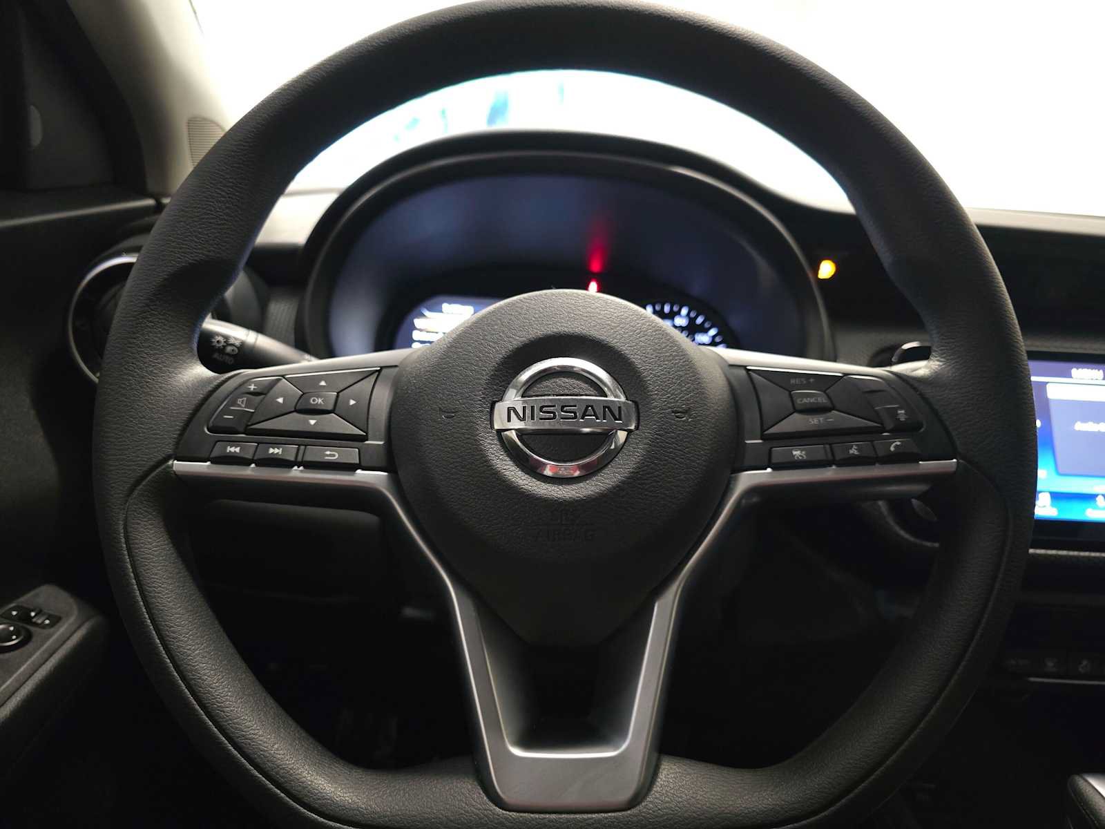 Used 2021 Nissan Kicks SV w/ Exterior Package FWD image 10