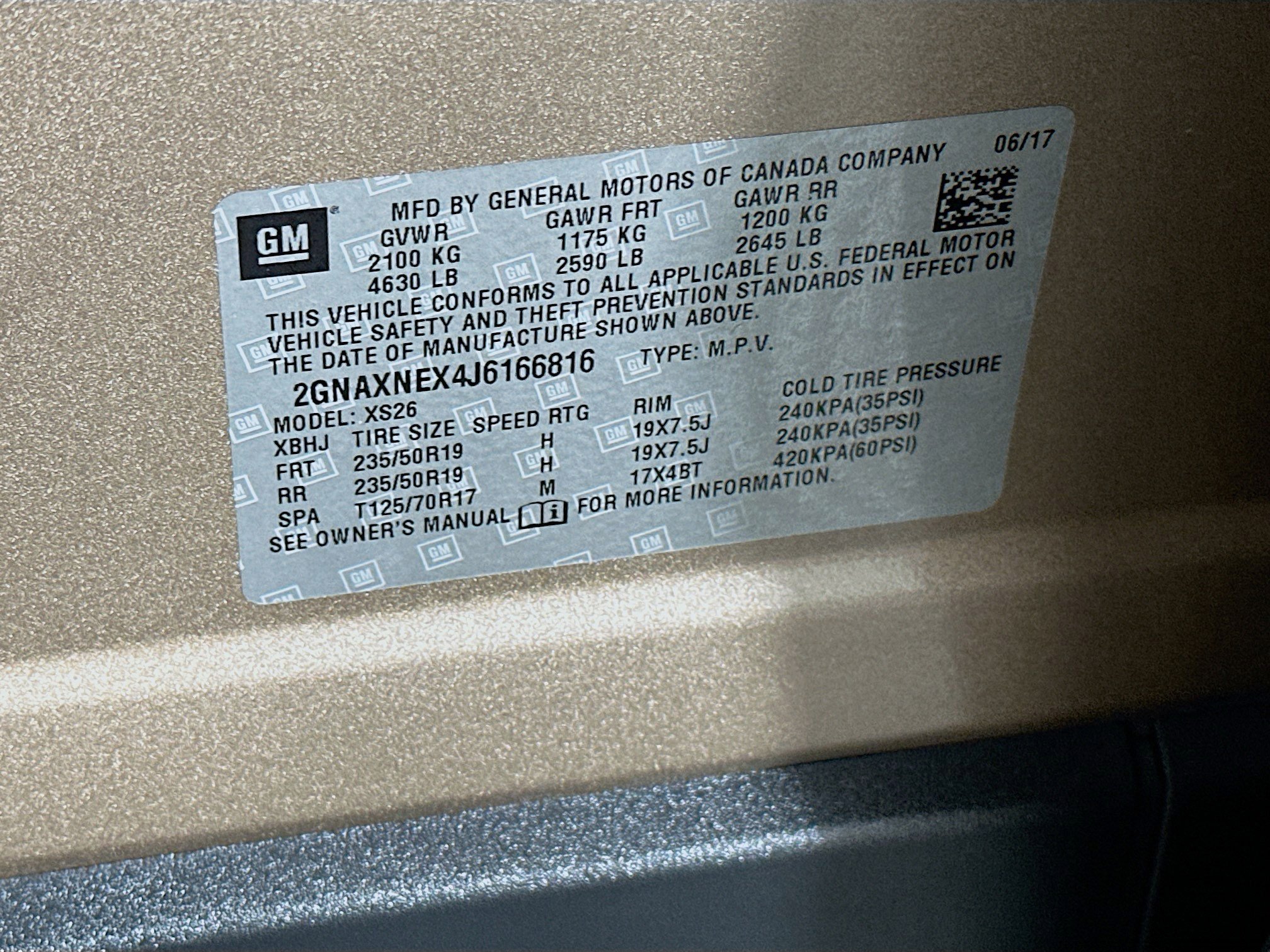 Used 2018 Chevrolet Equinox Premier FWD image 12