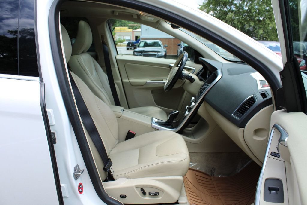 Used 2015 Volvo XC60 T6 Platinum AWD/4WD image 30