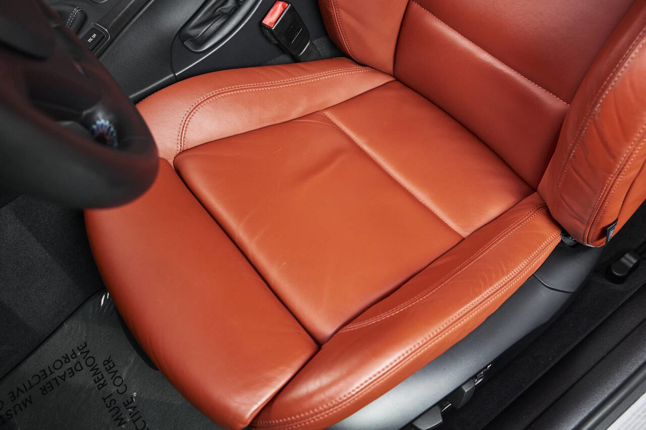 Used 2011 BMW M3 Coupe RWD image 67