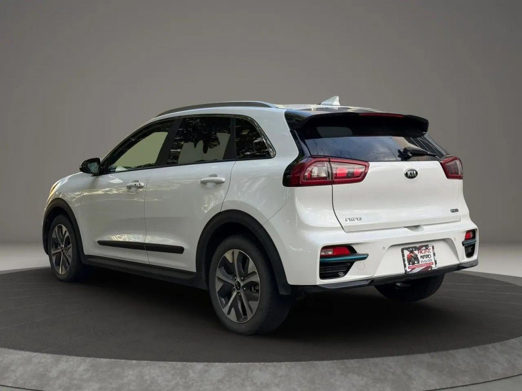 Used 2019 Kia Niro EX Premium w/ Cold Weather Package 1.0 FWD image 13