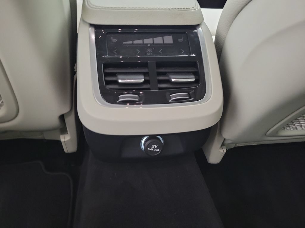 Used 2017 Volvo S90 T6 Momentum w/ Vision Package AWD/4WD image 16