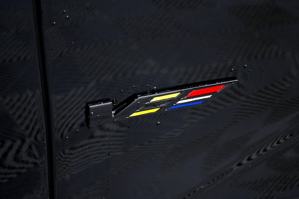 New 2026 Cadillac CT4 V w/ LPO, ONYX Package image 22