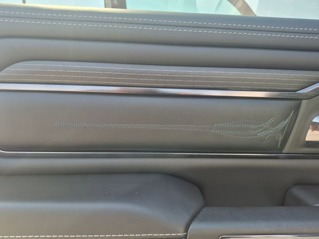 Used 2023 RAM 1500 Limited AWD/4WD image 14