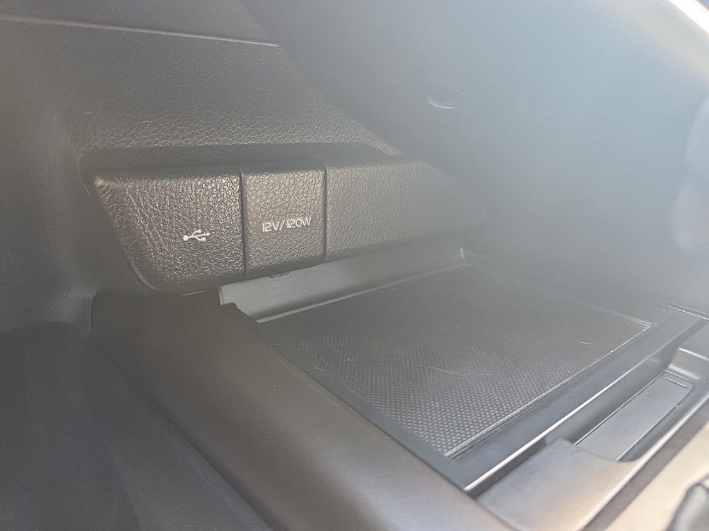 Used 2023 Toyota Camry LE image 28