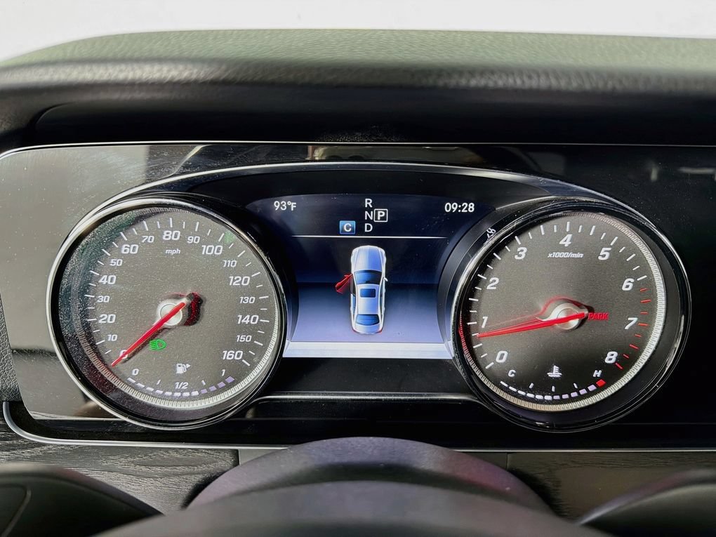 Used 2017 Mercedes-Benz E 300 image 17