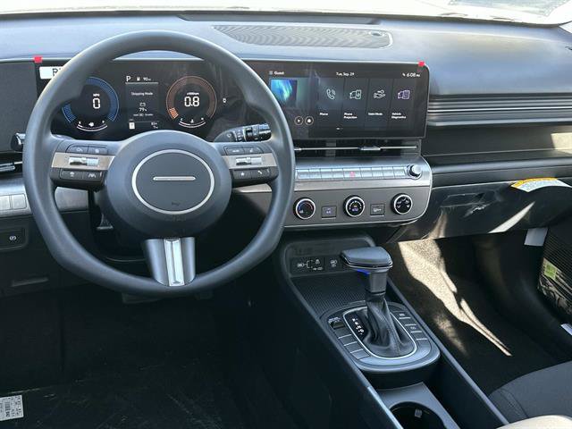 New 2027 Hyundai Kona SE FWD image 7