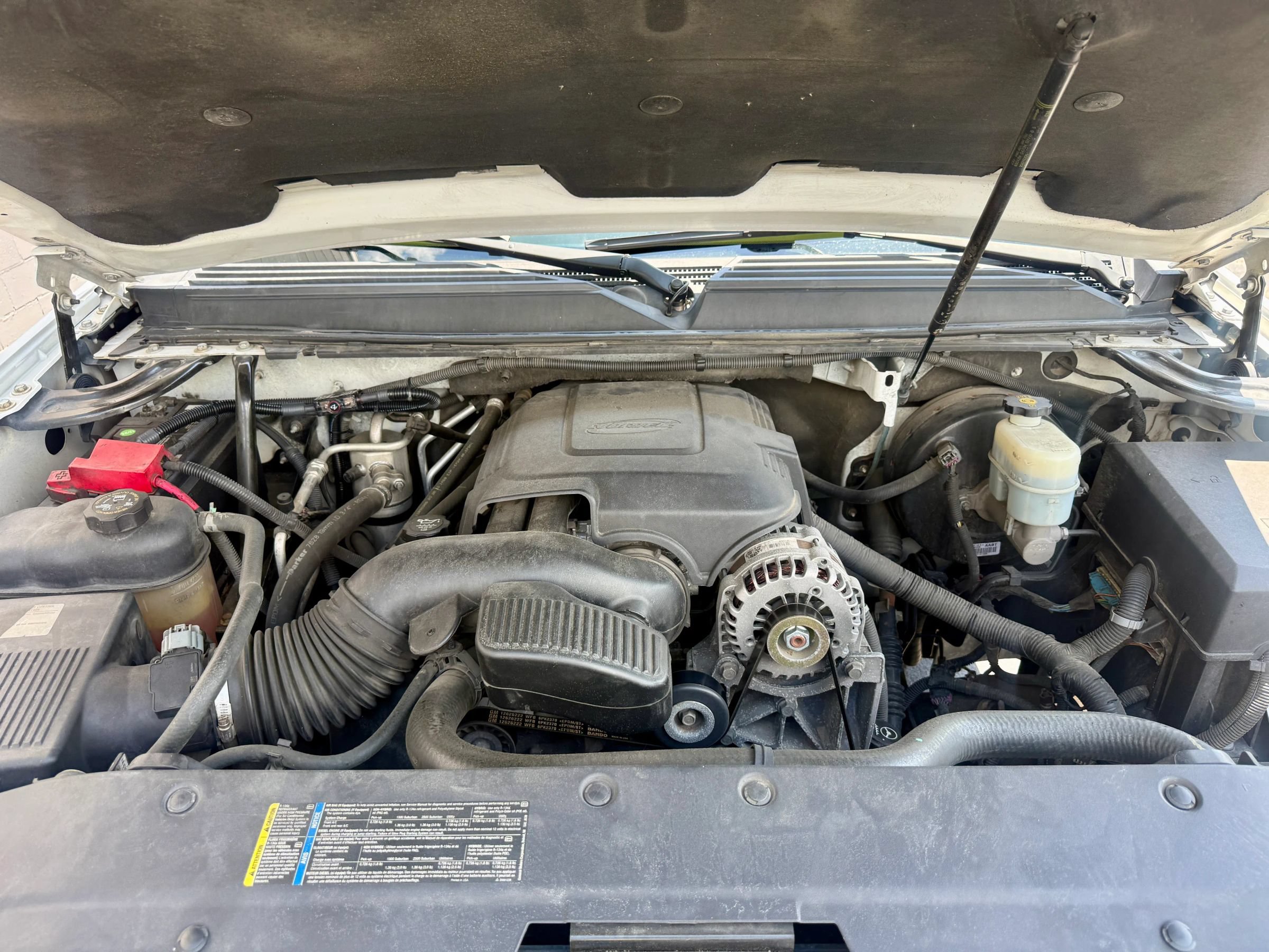 Used 2010 Chevrolet Tahoe LT AWD/4WD image 19