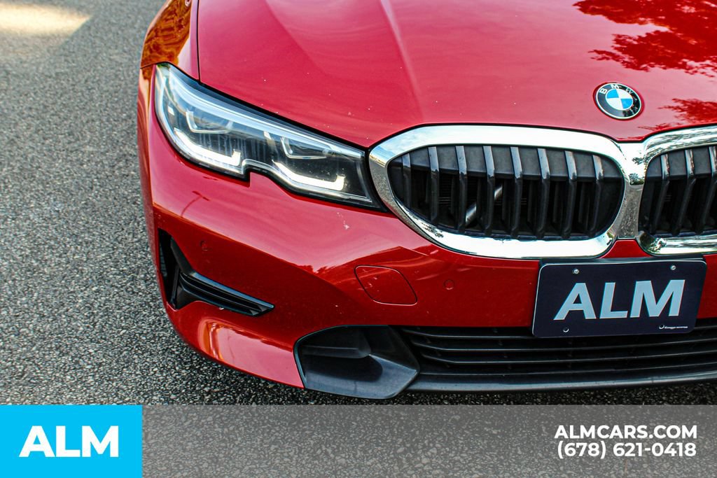 Used 2022 BMW 330i xDrive Sedan AWD/4WD image 10