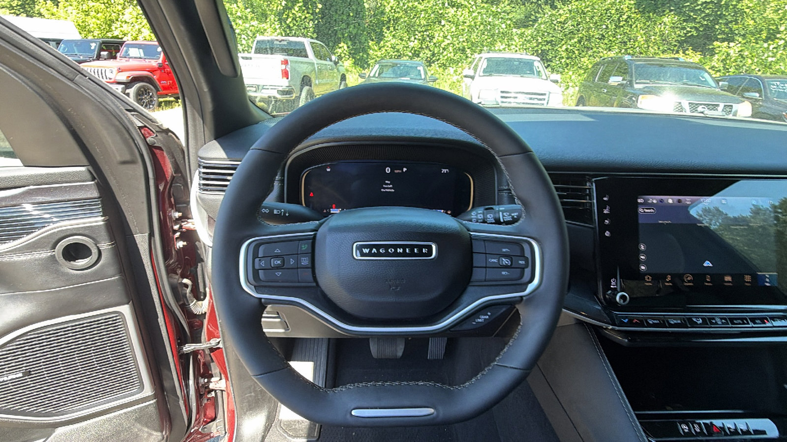Used 2024 Jeep Wagoneer L 2WD image 27