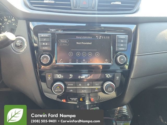 Used 2019 Nissan Rogue SV AWD/4WD image 12