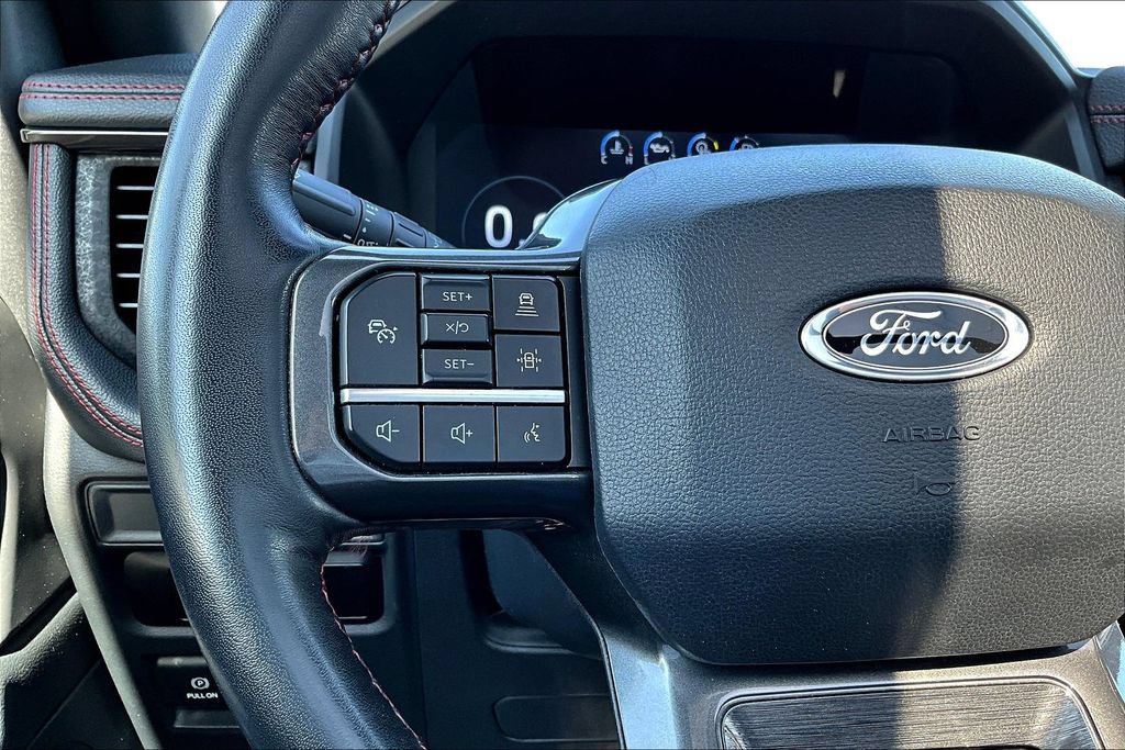 Used 2024 Ford Expedition Limited RWD image 10