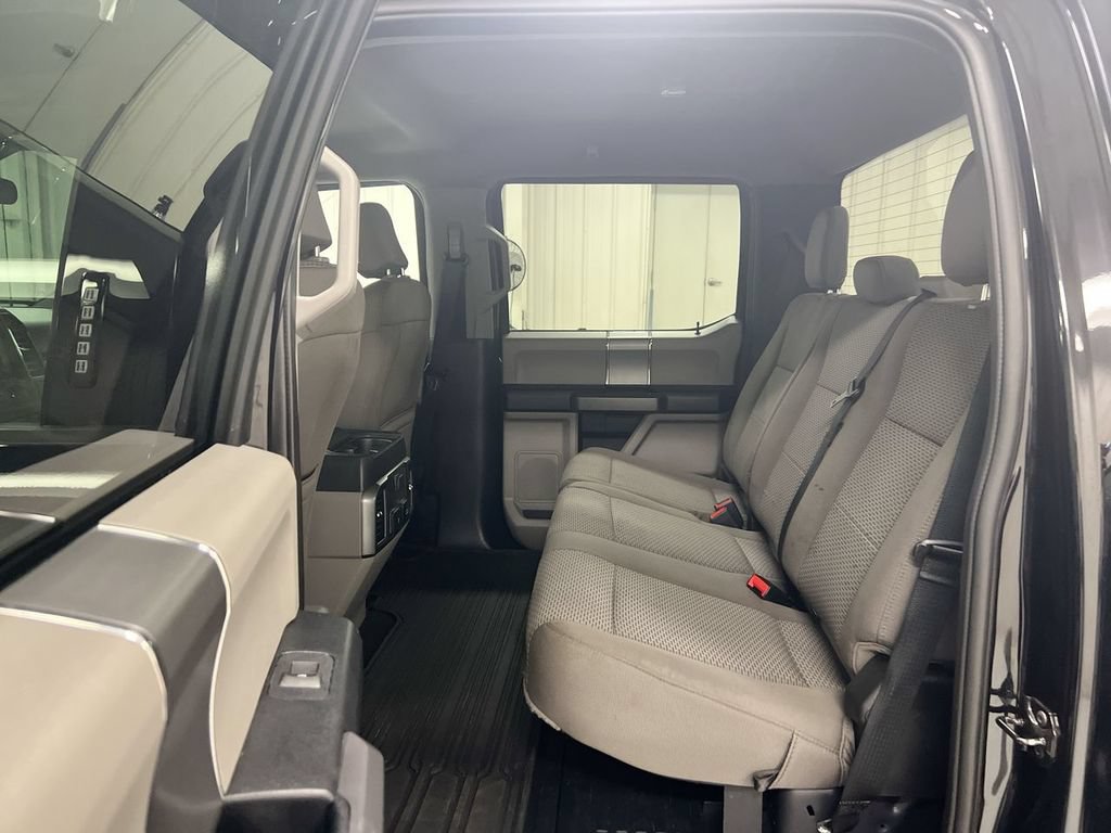Used 2020 Ford F350 XLT w/ XLT Premium Package AWD/4WD image 22