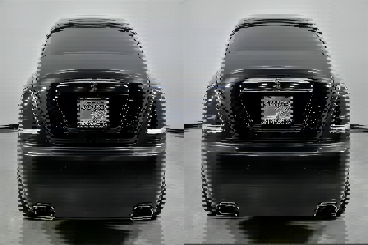 Used 2014 Rolls-Royce Wraith image 11