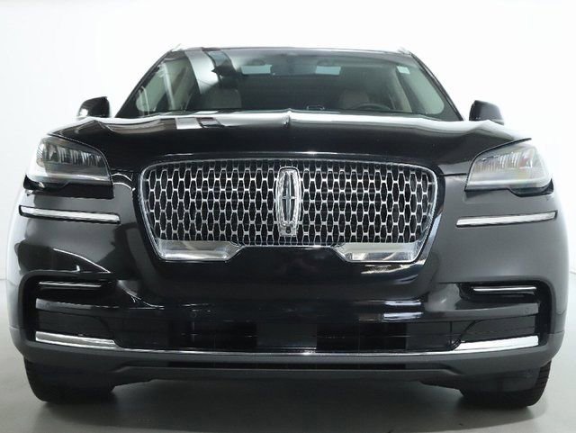 Certified 2023 Lincoln Aviator Reserve w/ Elements Package Plus image 6