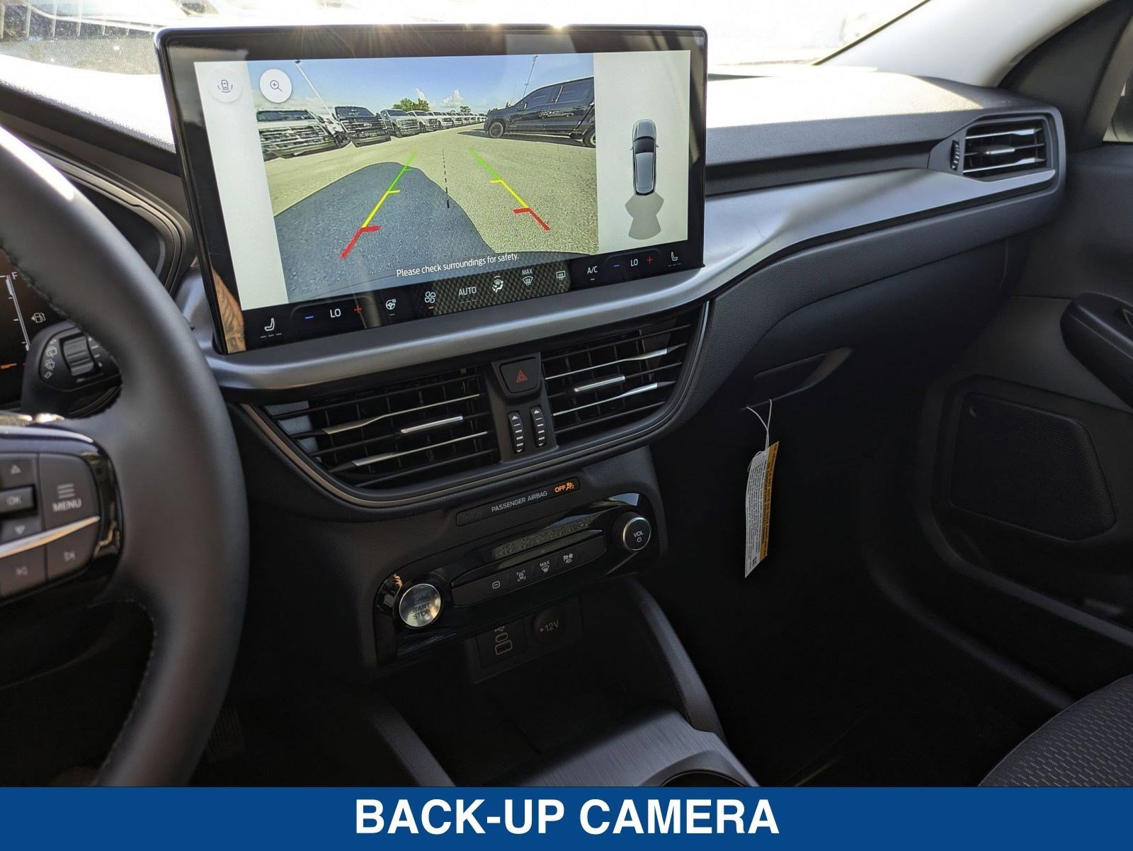 New 2025 Ford Escape SE image 32