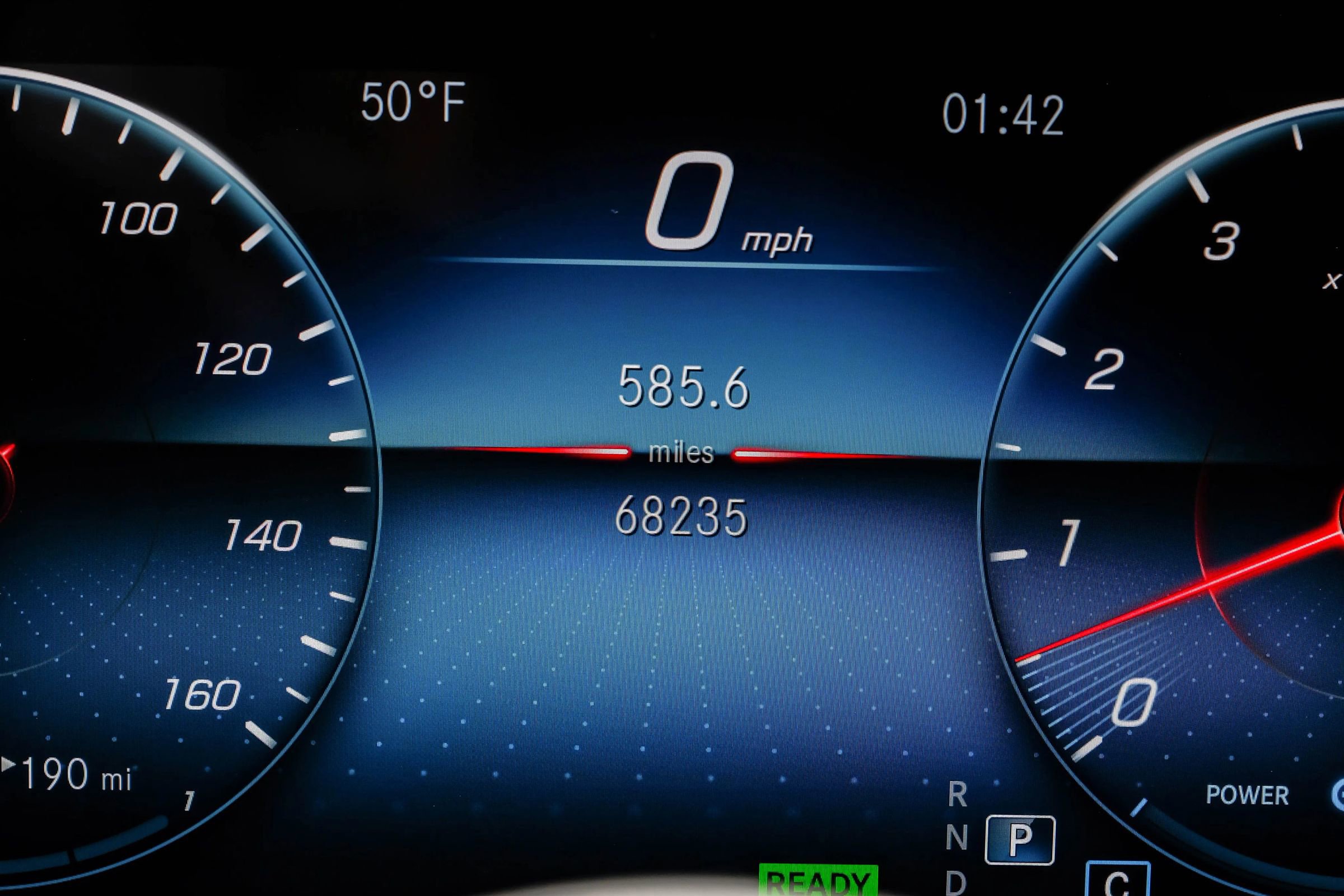 Used 2020 Mercedes-Benz GLS 450 4MATIC image 25