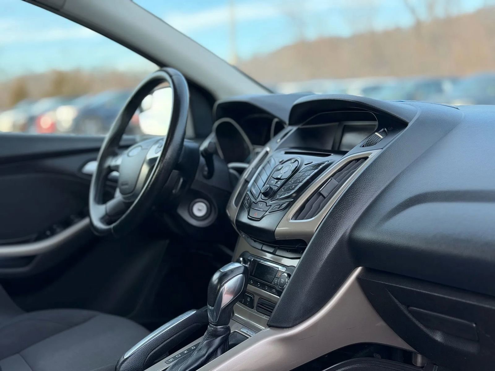 Used 2012 Ford Focus SEL image 13