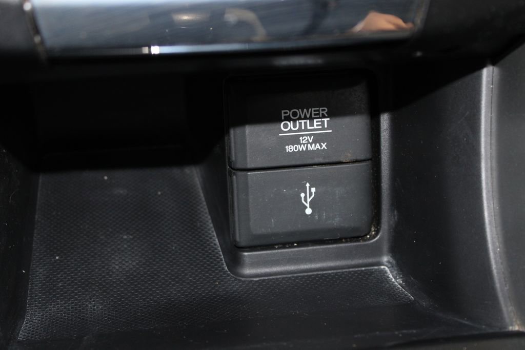 Used 2013 Honda Accord LX image 39