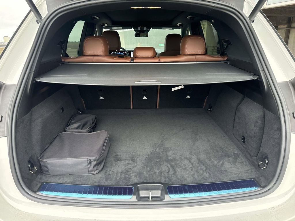 Used 2025 Mercedes-Benz GLE 450e 4MATIC image 6
