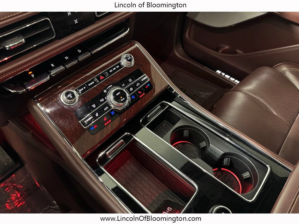 Certified 2023 Lincoln Aviator Black Label w/ Dynamic Handling Package AWD/4WD image 35
