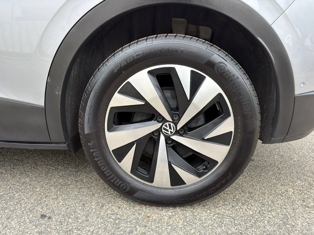 Used 2023 Volkswagen ID.4 Pro AWD/4WD image 38