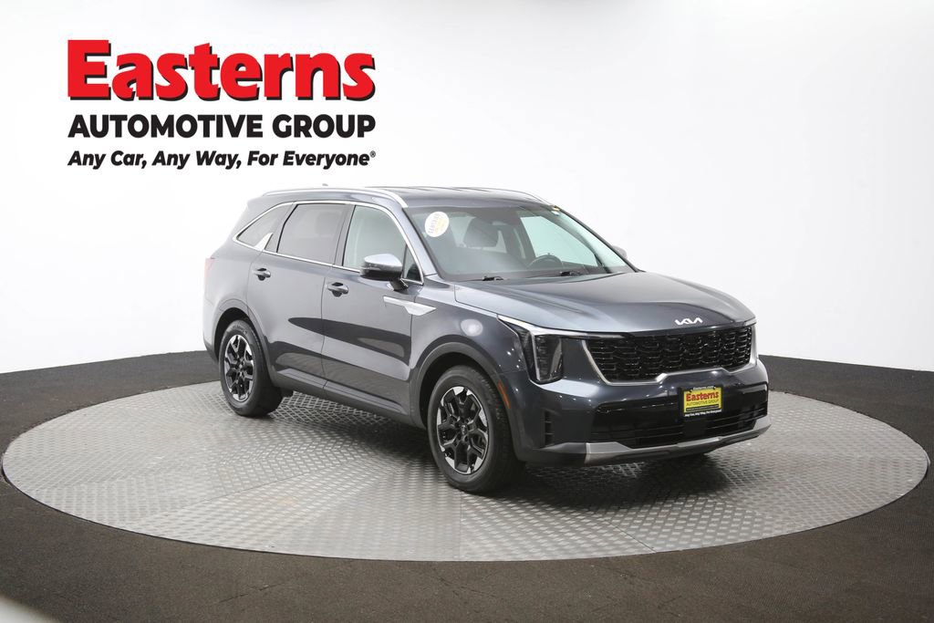 Used 2024 Kia Sorento S image 51