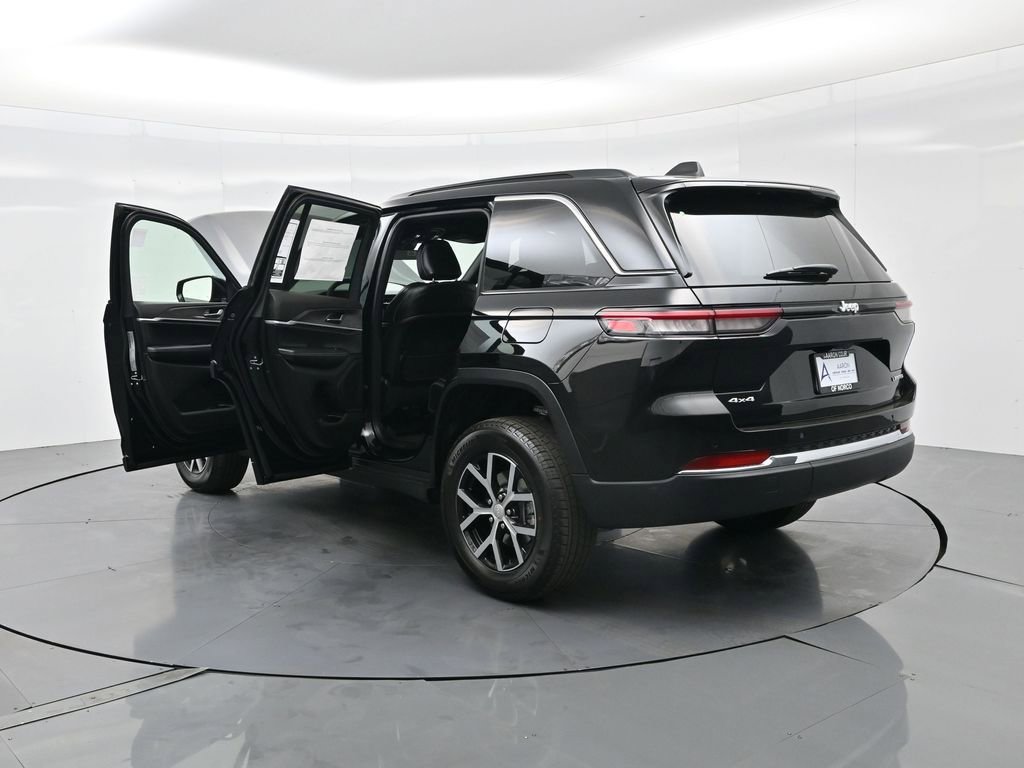 New 2025 Jeep Grand Cherokee Limited image 38