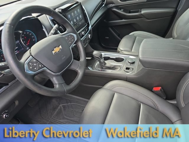 Used 2023 Chevrolet Traverse LT w/ LT Premium Package AWD/4WD image 15