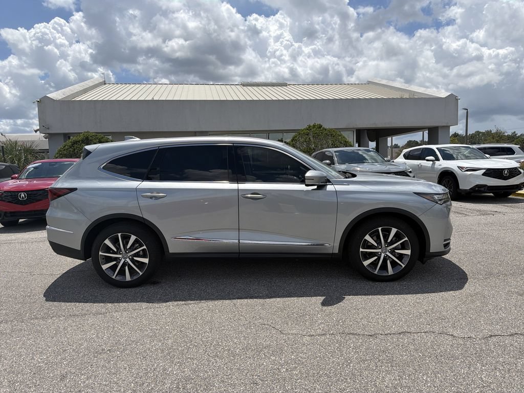 New 2026 Acura MDX w/ Technology Package FWD image 3