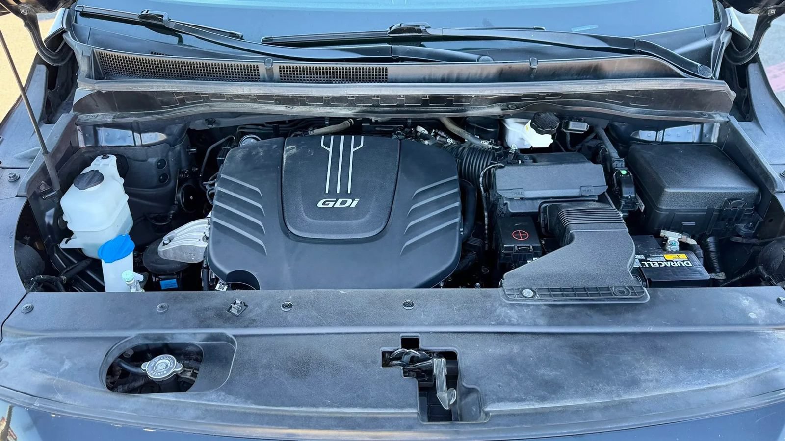 Used 2015 Kia Sedona SX FWD image 28