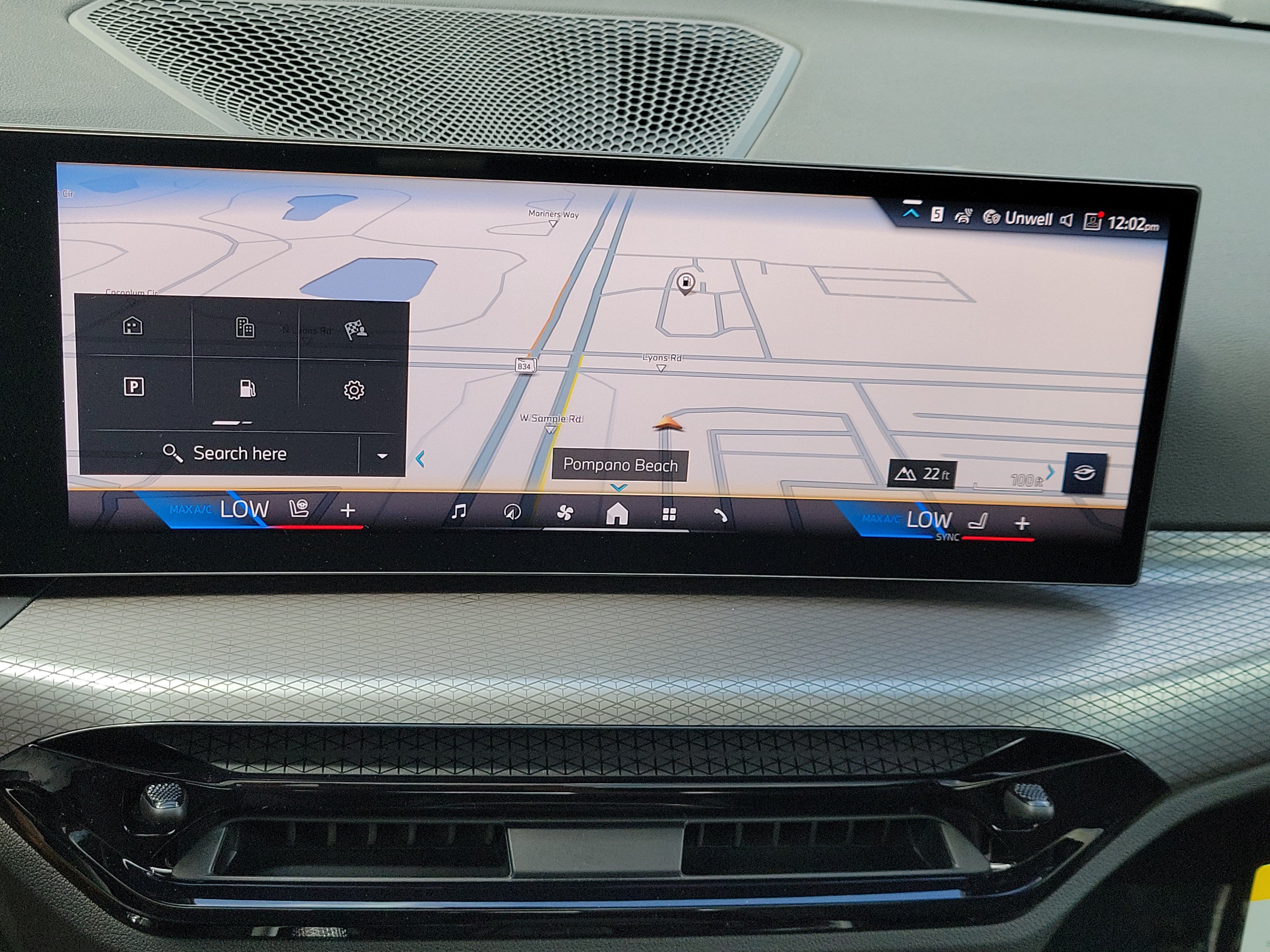 New 2026 BMW 330i Sedan w/ Premium Package RWD image 24