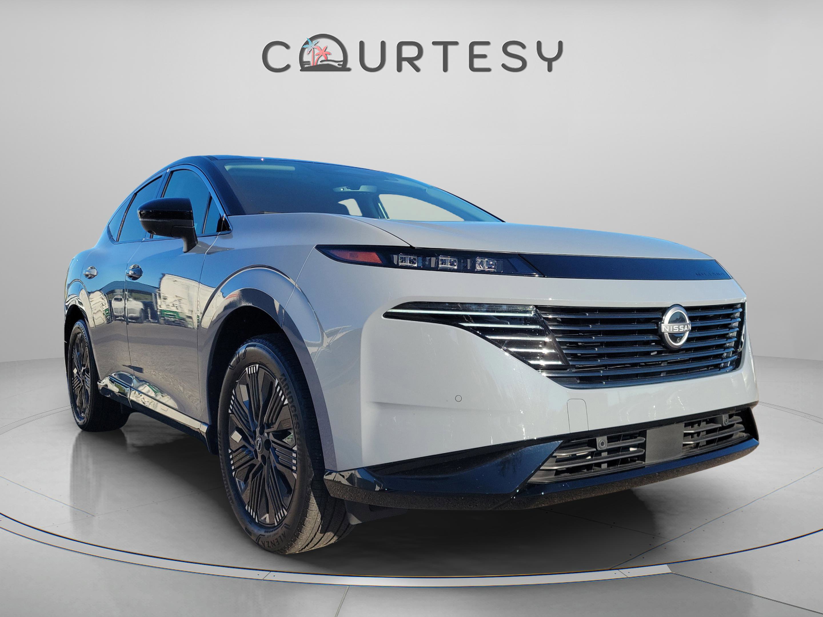 Certified 2025 Nissan Murano Platinum w/ Cargo Package image 13