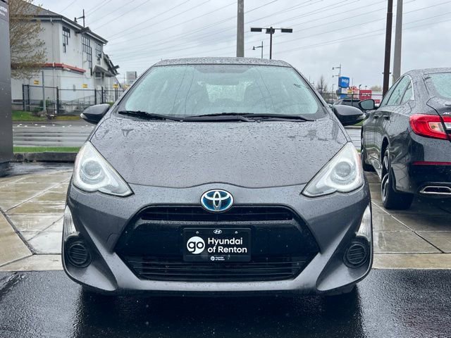 Used 2015 Toyota Prius C Three image 4