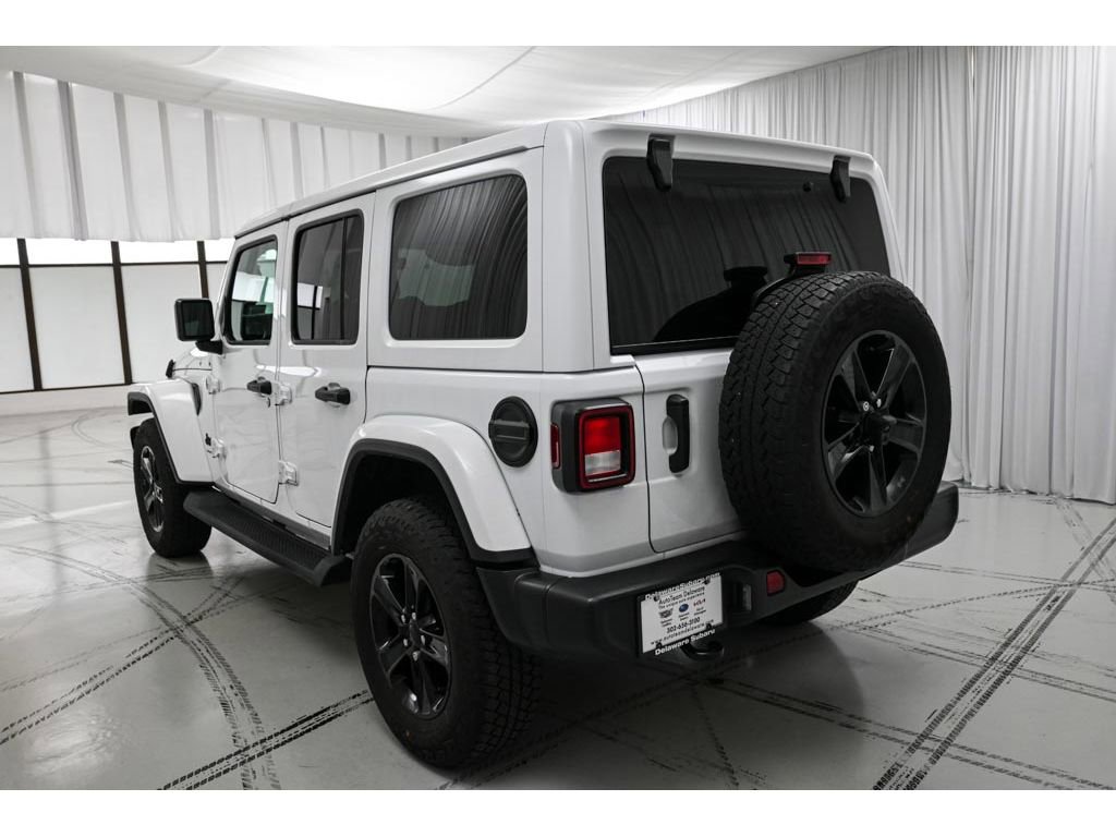 Used 2023 Jeep Wrangler Unlimited Sahara image 5