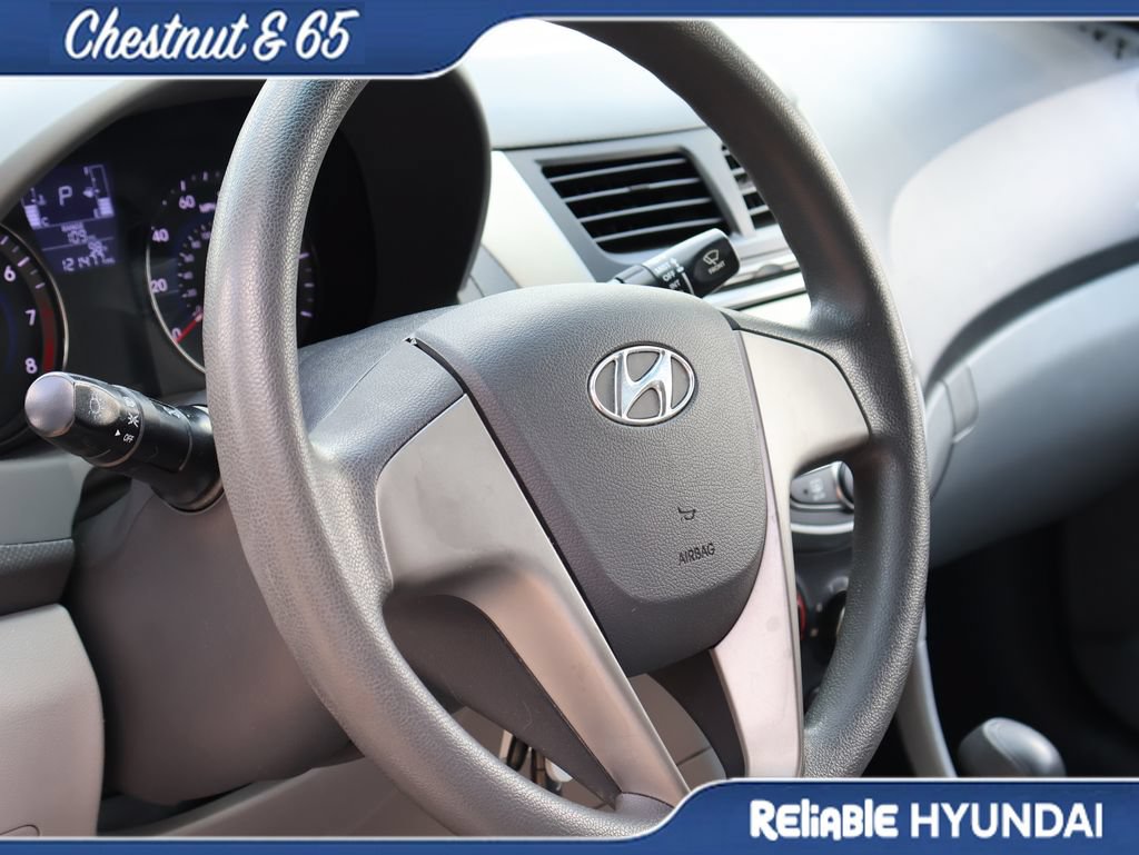 Used 2017 Hyundai Accent SE FWD image 25